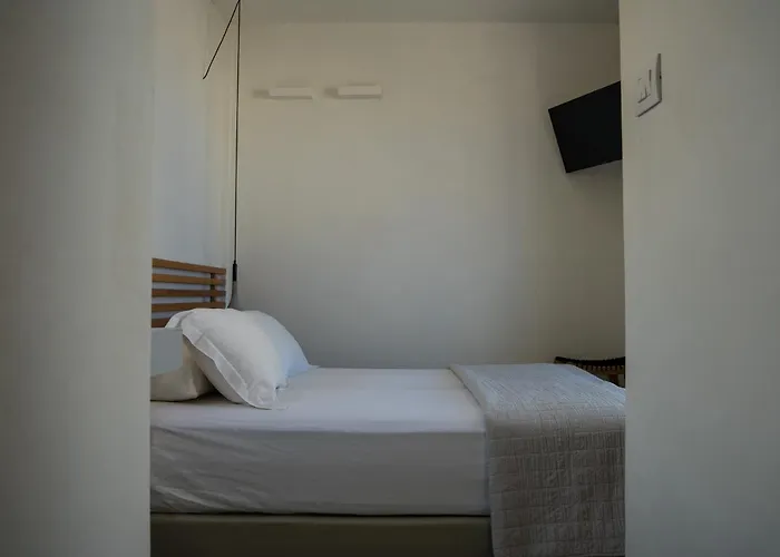 Wabi Luxury Suites & Maisonettes Ios