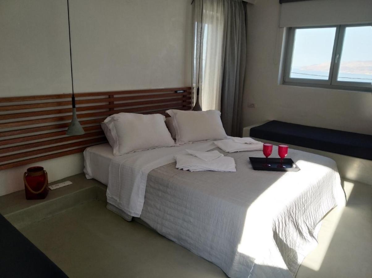 Wabi Luxury & Maisonettes * Chora (Ios)